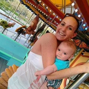 Meet your Posher, Ashley